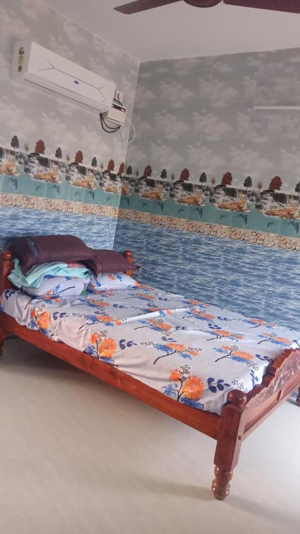 Sri Vasavi Home Stay Tiruvannāmalai Eksteriør billede